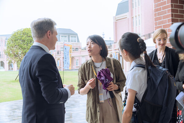 开学报到日,南通惠立学校